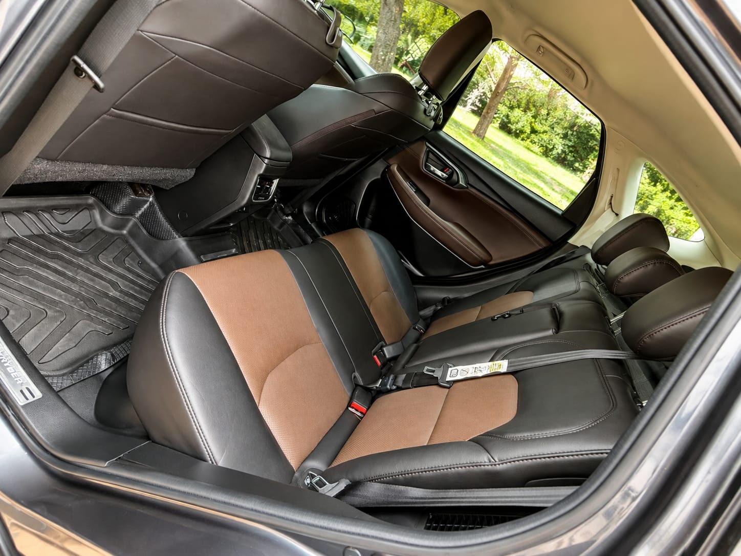 Toyota Urban Cruiser - Image 9